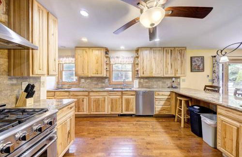 Southwoods Mountain Estate -private mansion, pool, hottub+ 15 acres - Foto 2