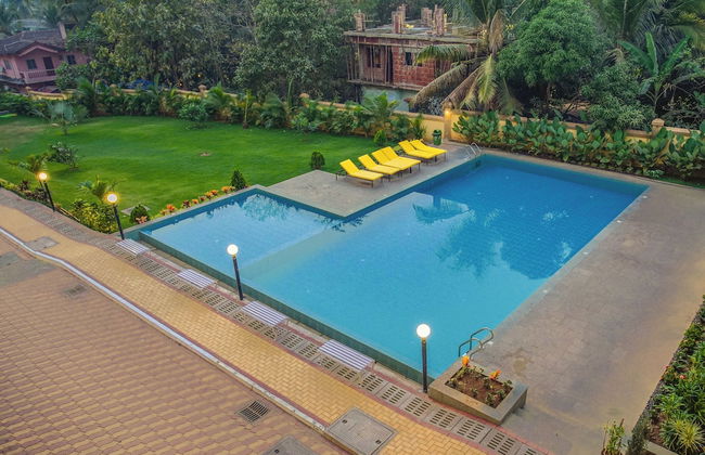 Alaya Stays Veera Serina 3 BHK with Pool - Foto 45