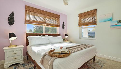 Tropical Escape near Beach! Tons of parking! - Foto 5