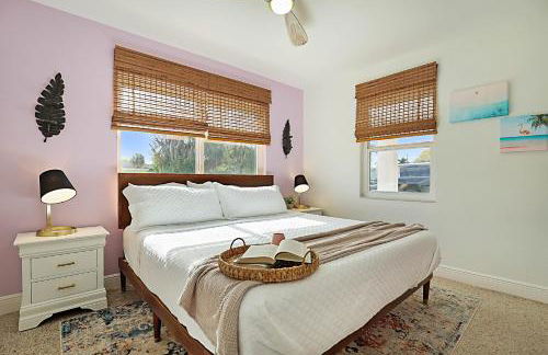 Tropical Escape near Beach! Tons of parking! - Photo 5