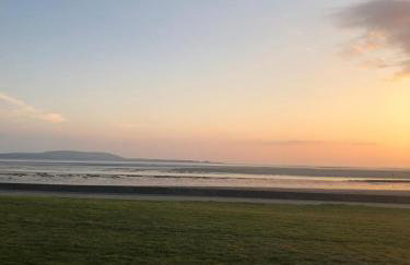 Cosy Panoramic Sea Views with North Dock Balcony - Foto 15