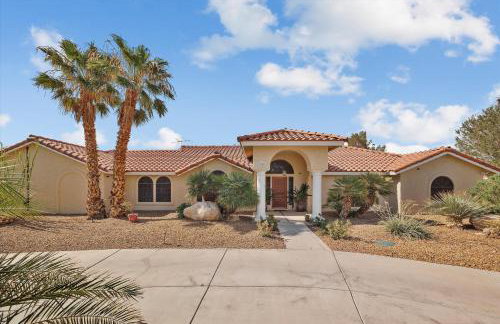 Ranch villa 1 level on half acre 8-min from Strip - Foto 3