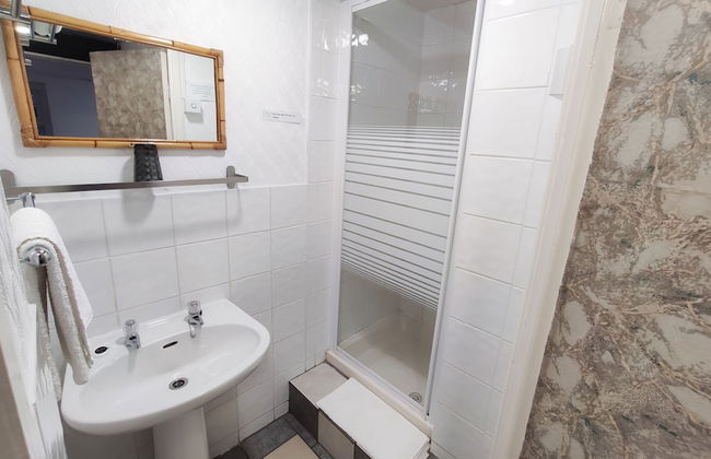 The Bawdens Holiday Apartments - Foto 23