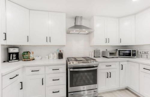 497-Upscale Family Home w AC & Patio near Meta & Stanford - Foto 36