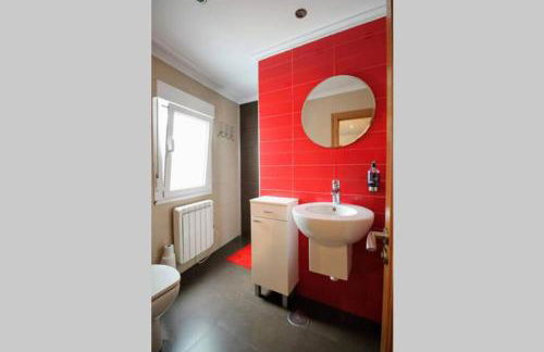 NUEVO 8 minutos ayuntamiento, 10 catedral, WIFI - Foto 8