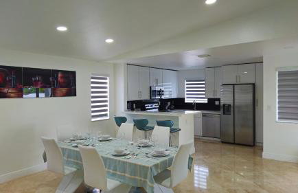 Sunny Oasis with private pool - Foto 32