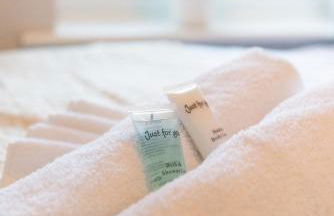 4 Bedroom Home - Contractor Ready - 2 Mins to Town CM7 - Foto 9