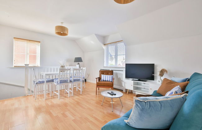 2 Bed House Near Beach with Free Parking - Foto 25