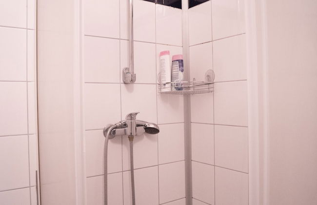 Vibrant Apartment Near Downtown - Foto 21