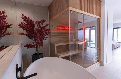 Dream 1-Bedroom Villa with Heated Indoor Pool, Jacuzzi & Sauna and BBQ - Foto 17