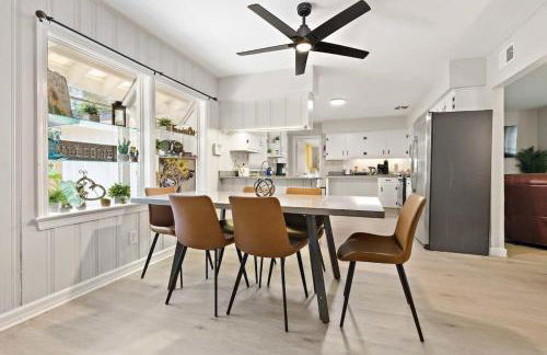 The Ranch 4-Bedrooms Large Yard & Patio - Foto 1