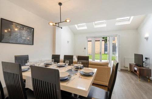 London 4-Bed in Coulsdon, 20 mins Gatwick, Parking - Foto 5