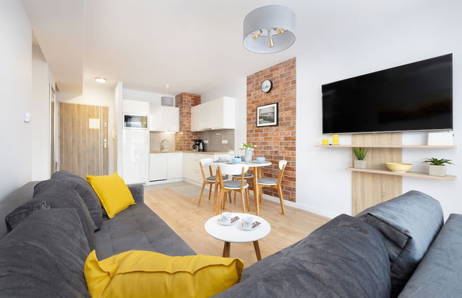 Klifowa Apartments by Renters - Photo 1