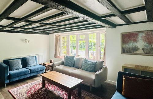 Devon 6-Bed Cottage with Country Views & Parking - Foto 6