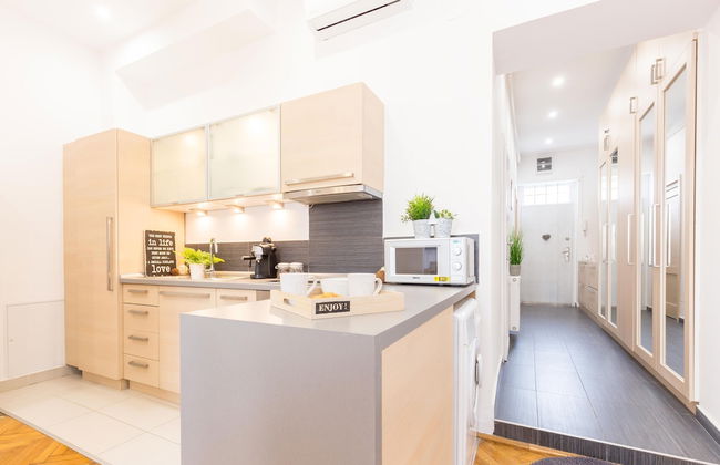 Real Apartments Zoltan II - Photo 7