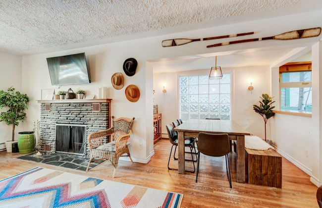 Banff Mtn Home - Real Rockies Experience - Photo 26