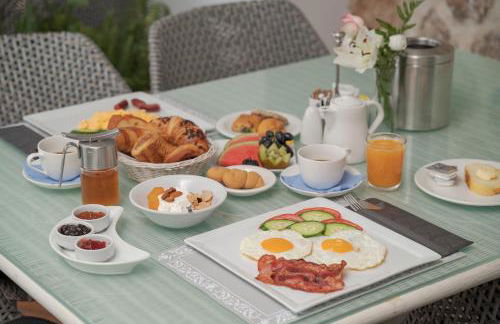 Zoe's Club - Photo 37