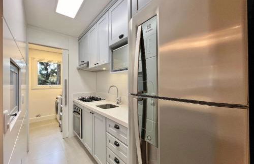 Casa de Pedra 2 Suítes e Piscina by Achei Gramado - Photo 12