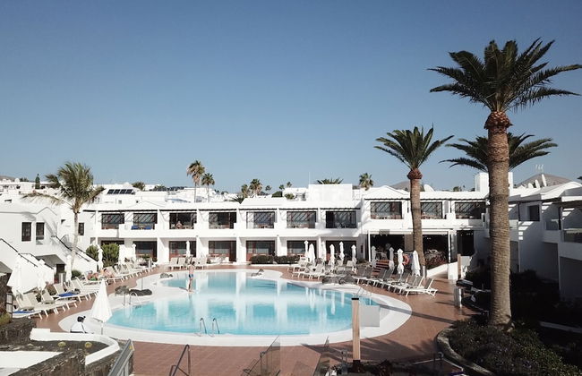 R2 Bahía Kontiki Beach Apartments - Photo 46