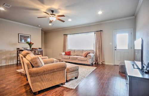 College Station Townhouse with Private Patio - Foto 5