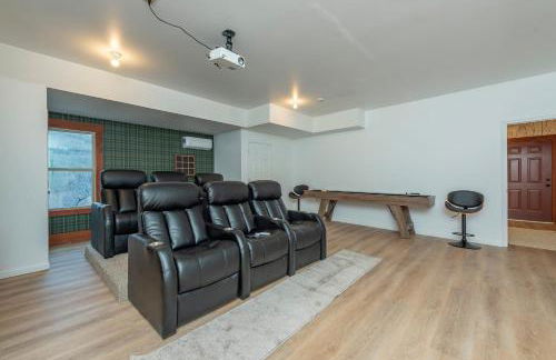 Stunning Mtn Views Hot Tub Movie Theater Game Room - Foto 29
