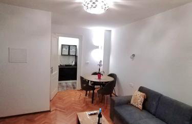 Garden in the center - Photo 12