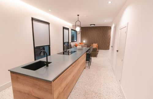 Tita Deluxe - Foto 9