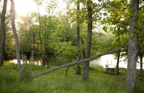 Cozy Rustic Cabin with Hot-Tub Ideal for a Couples Retreat in Illinois - Foto 25