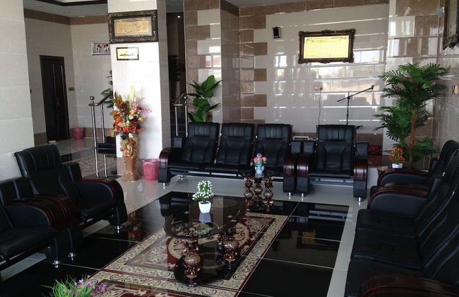Al Eairy Furnished Apartments Tabuk 6 - Foto 3