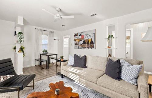 Stylish and Cozy 2BR in Vibrant East Austin - Foto 7