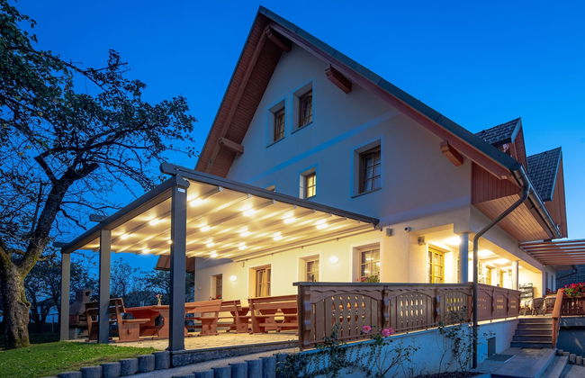 Hotel Loka - Photo 75