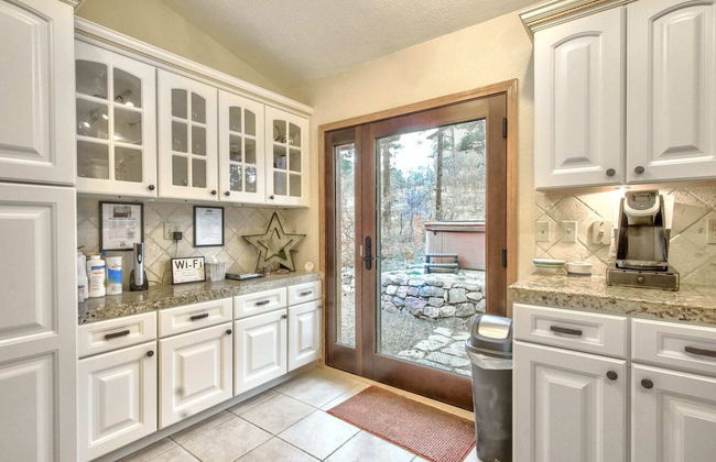 5BD Mountain Getawayhot Tub & Foosball - Foto 17