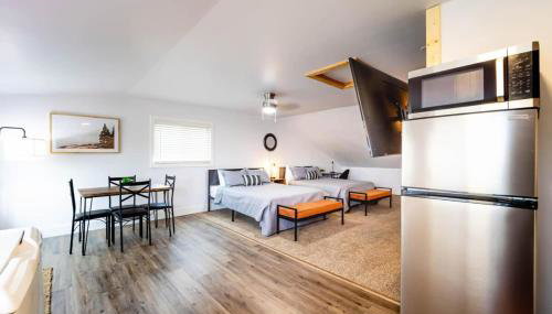 Cozy Suite w Stunning Lake Views at Fife Lake Lodge - Foto 2