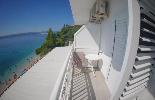 Apartments and Rooms Špiro - Photo 22