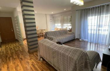 Piso céntrico en Elche - Foto 1