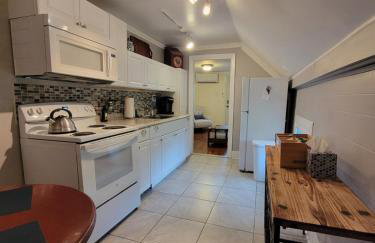 The Nest and Captains Quarters - Foto 8