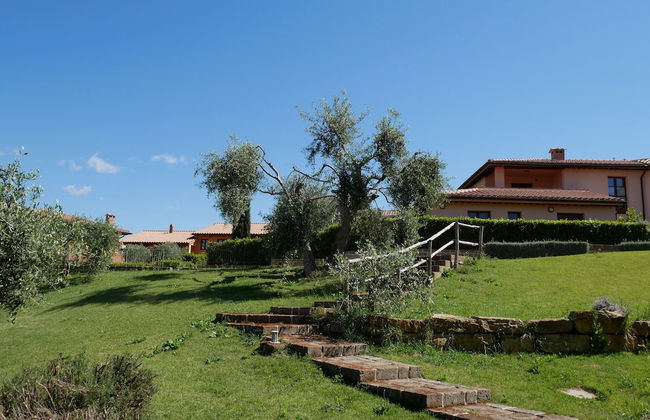 Borgo Etrusco S.p.A. - Photo 34