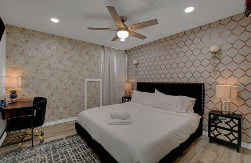 Buddha Mansion Luxury Resort - 8BR Modern, HotTub, Huge pool, Sauna, BBQ grill, Game Room - Foto 33