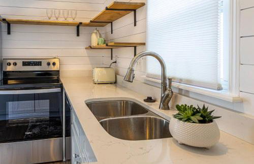 Stylish 2BR n Old Town Greenwood - Foto 6