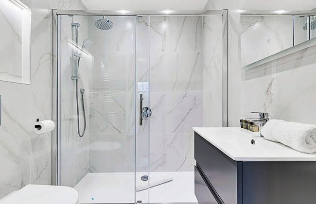 Chiswick Gem: 2 Bedroom Flat - Foto 14