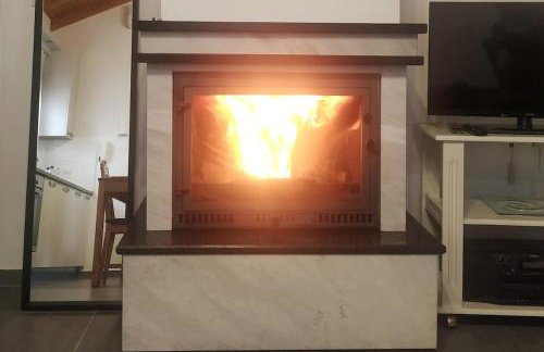 Παραδοσιακό σπίτι με τζάκι - Foto 18