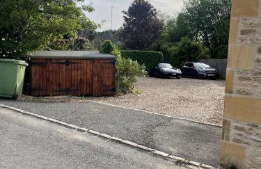 Climbing Rose Cottage - Dog Friendly - Peaceful Cotswold Cottage - Photo 43