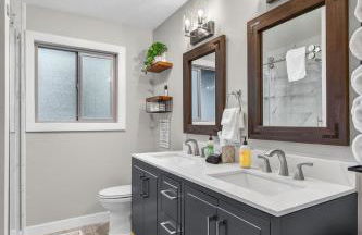 Evergreen Escape- Walk to Downtown & Boat/trailer Parking! - Foto 18