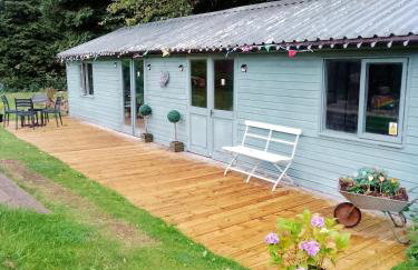 Listed lodge building overlooking Himley Park - Foto 6