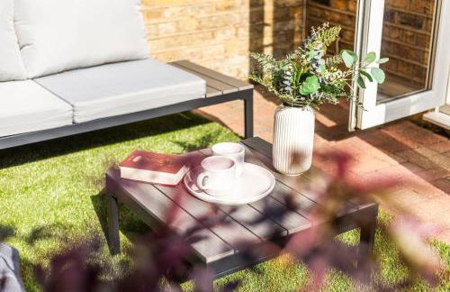 Stylish 2BR Apt in Highbury & Islington with Garden - Foto 35