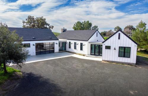 Steel City Cellars - Photo 22