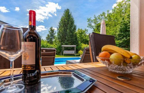 Villa Ornela, summer and sun, ideal for families and pets! - Foto 25