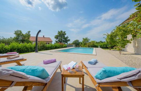 Lovely Home In Radetici With Wifi - Foto 2