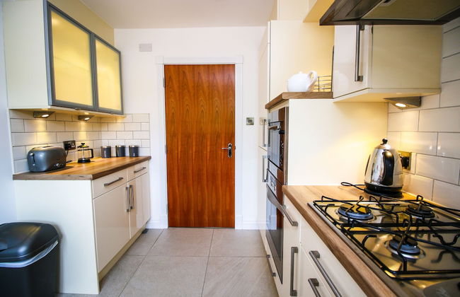 Turnberry Apartments - Photo 30