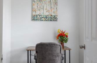 Dahlia Apartment - In Quiet Corcoran Neighborhood with Easy Access to Downtown - Foto 6